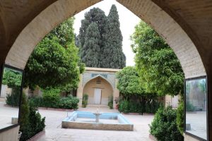 محیط حوزه علمیه منصوریه شیراز