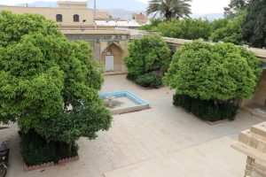 محیط حوزه علمیه منصوریه شیراز