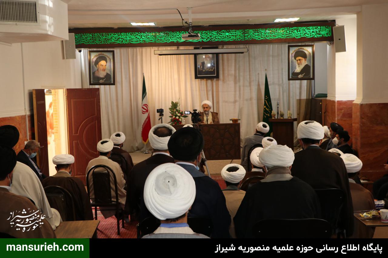 تصاویر| همایش ائمه جماعات قرارگاه تبلیغی عمار