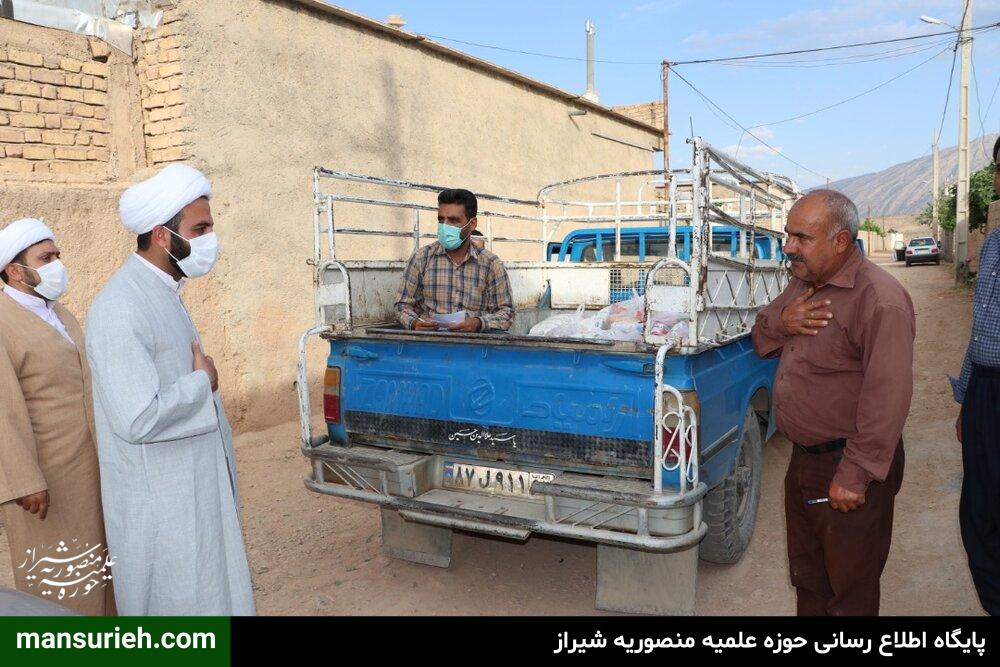تصاویر| توزیع بسته های معیشتی توسط طلاب قرارگاه عمار در روستاهای شهرستان خفر