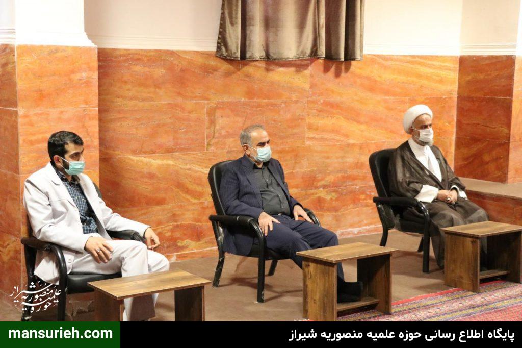 دیدار نمایندگان مجلس شورای اسلامی شیراز با حضرت استاد حاج شیخ علیرضا حدائق در مدرسه منصوریه