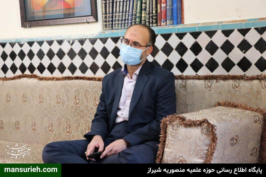 تصاویر| دیدار مدیرکل ستاد اجرایی فرمان حضرت امام (ره) در استان فارس با حجت الاسلام والمسلمین حمیدرضا حدائق