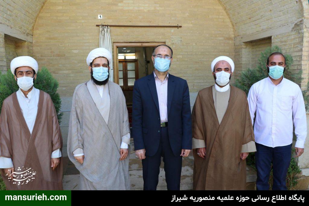 تصاویر| دیدار مدیرکل ستاد اجرایی فرمان حضرت امام (ره) در استان فارس با حجت الاسلام والمسلمین حمیدرضا حدائق